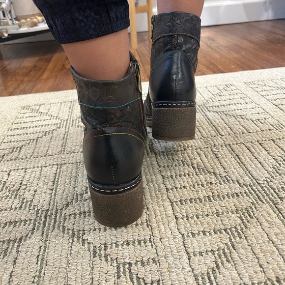 NWOBox Spring Step L’Artiste Black and Brown Boots size 9.5 - Picture 2 of 13